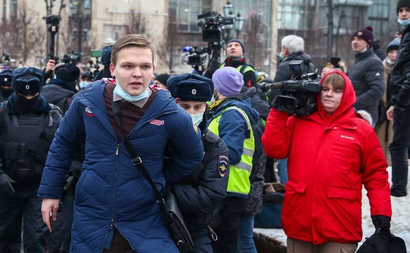 Журналиста риа новости. Репортеры в Москве. РИА новости журналисты. Журналист Москва. Корреспондент РИА новости.