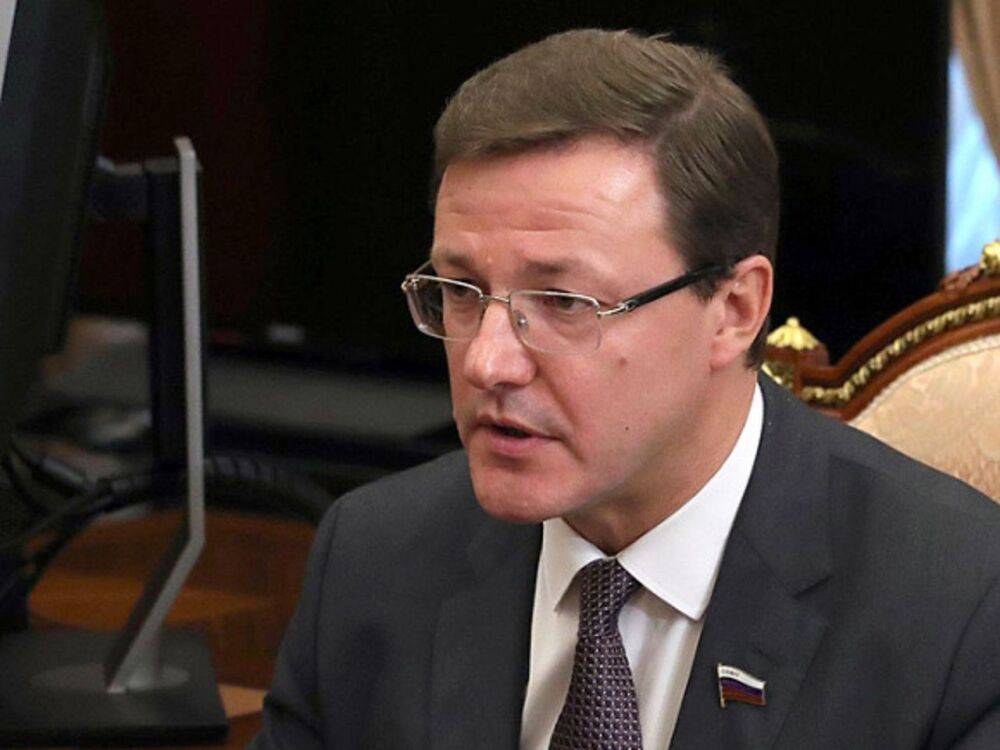 Азаров самара губернатор отставка. Азаров губернатор. Азаров губернатор Самарской области. Азаров Авиакор.